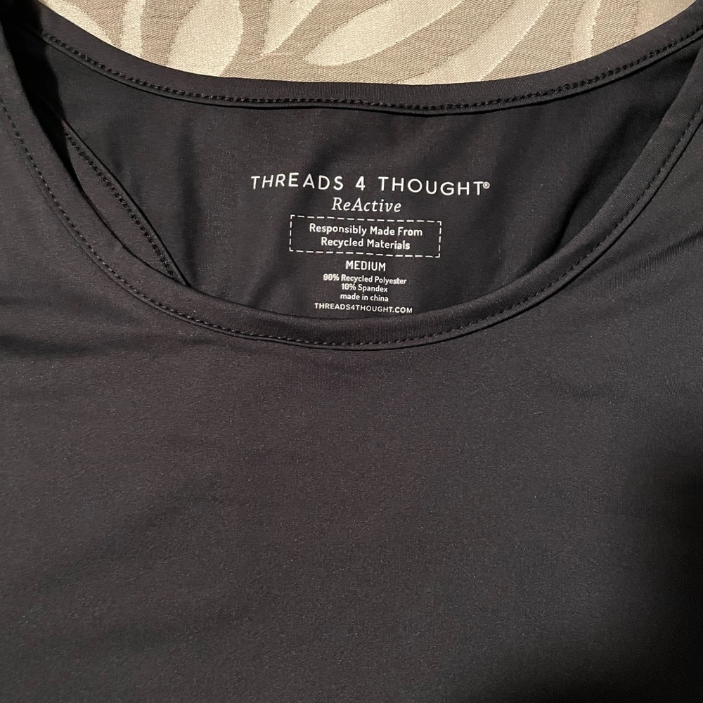 Thread for thought activewear top - Picture 3 of 5